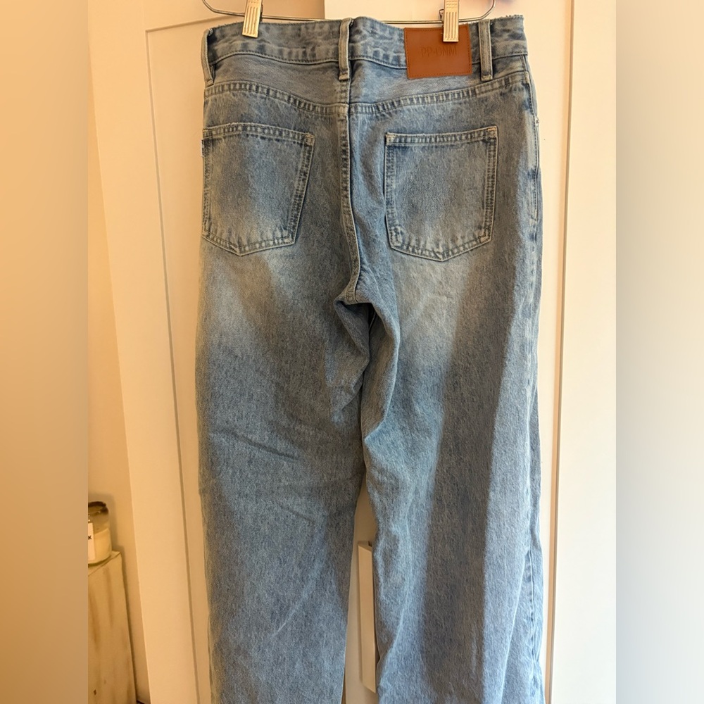 Princess Polly Women's Light Wash Jeans - Classic Straight Leg - Picture 7 of 7